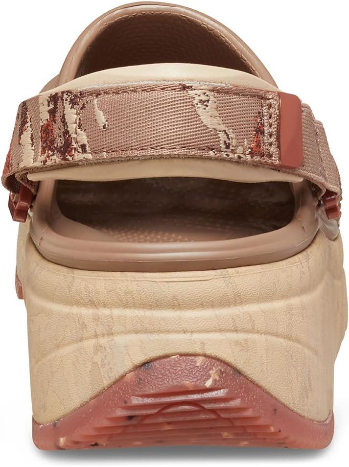 imageCrocs Unisex Adult Classic Hiker Escape ClogsLatte
