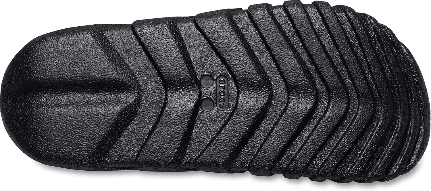 imageCrocs UnisexAdult Duet Max BootsBlack