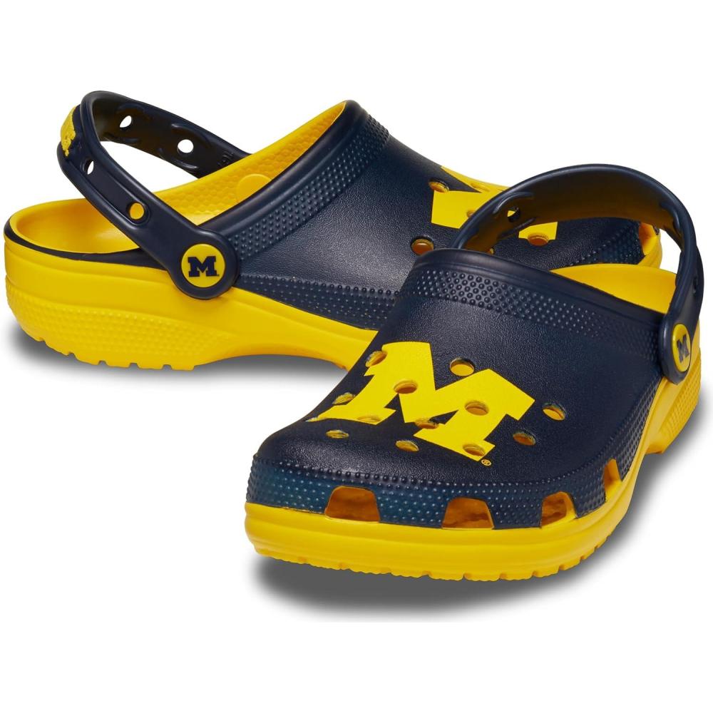 imageCrocs UnisexAdult Classic Collegiate ClogsMichigan