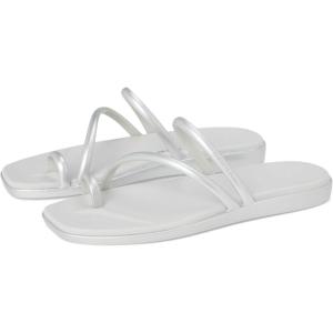 imageCrocs womens Miami Toe Loop SandalMetallic Silver